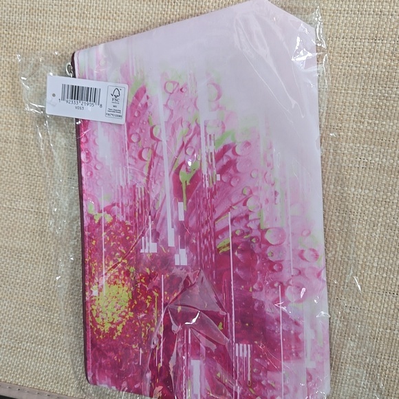 Pink Floral Cosmetic Case NWOT - Picture 1 of 2